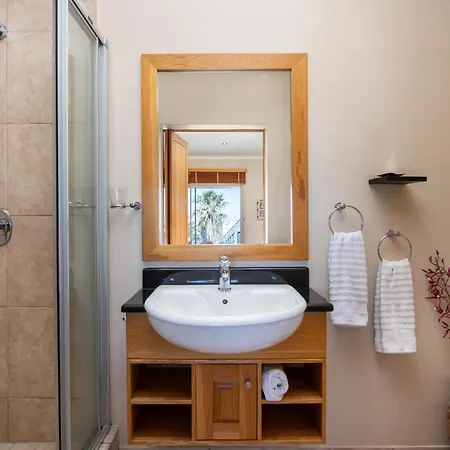 Ocean View Living Villa Hermanus Buitenkant foto