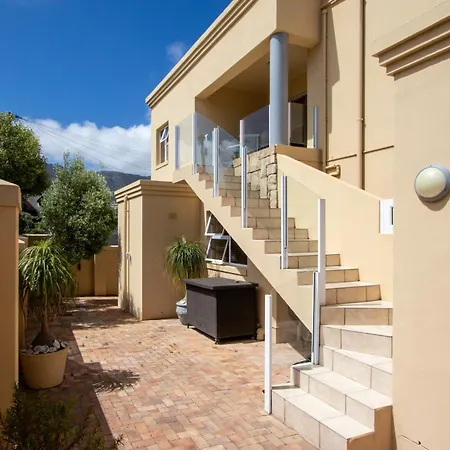 Ocean View Living Villa Hermanus Buitenkant foto